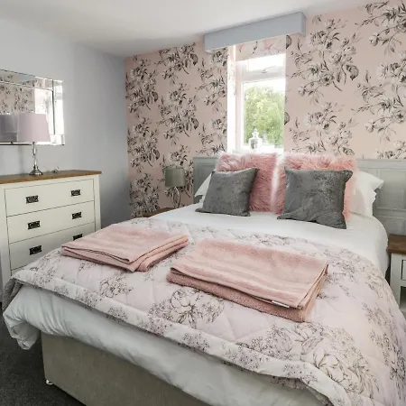 Manor Heath 4 Apartment Scarborough